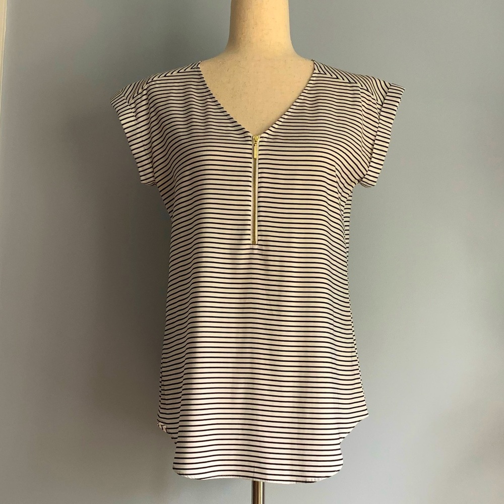 Express Silky Zipper Front Top